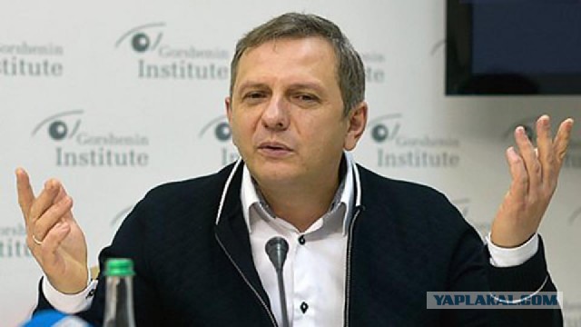 Советник Зеленского призвал установить потолок на российскую нефть в $10–20 за баррель