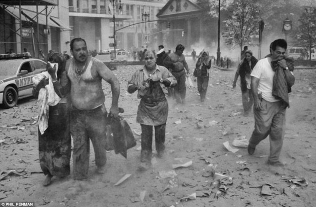Снимки британца Фила Пенмана, который оказался на месте теракта 9/11