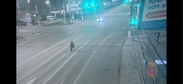 Больно, очень больно. И наверняка обидно