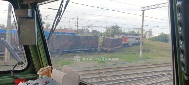 Семь вагонов сошли с рельсов под станцией Екатеринбург-Сортировочный