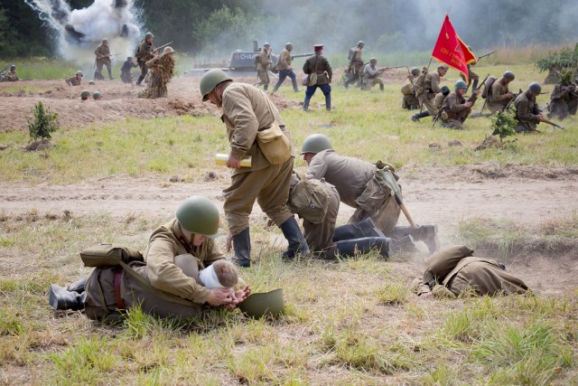 От поражения до победы. 1941-1944 реконструкция.