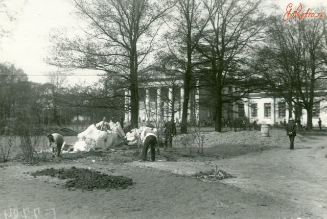 Коллекция редких старых фотографий Петербурга