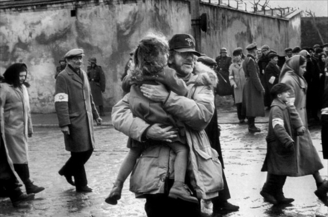Кино - это не то, что есть на самом деле, а то что показали.