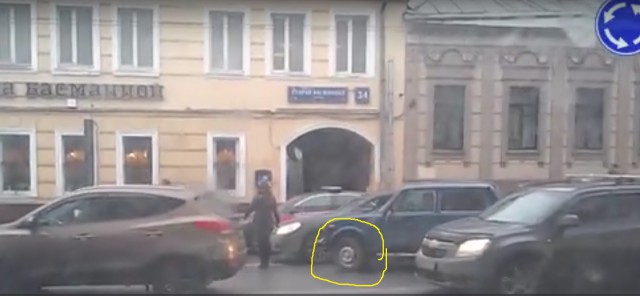 Буйный горец разбил ниву в центре москвы