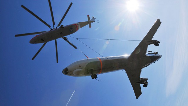 Американец купил старый Boeing за $220 000 и живет в нем в орегонском лесу
