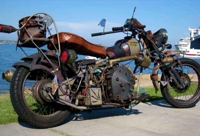 Необычные мотоциклы в стиле дизельпанк