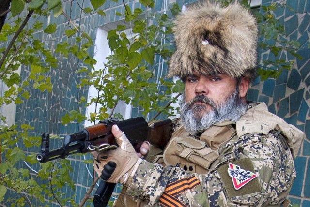 Владимир Путин посмертно наградил Арсена Павлова, известного как Моторола, орденом Мужества