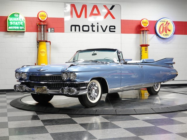 'CadMad' 1959 Cadillac Eldorado Brougham. Своеобразных автофото пост.