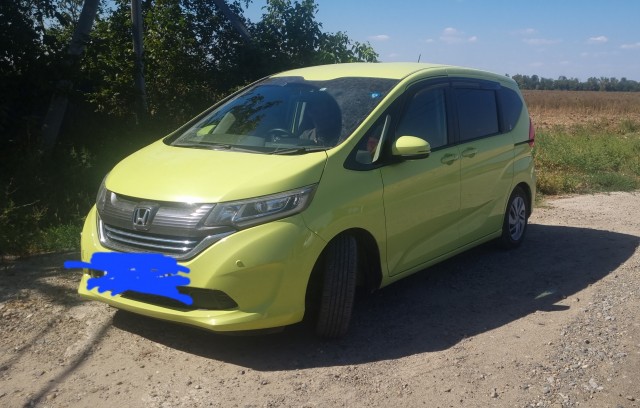 «И это машина за 2 млн рублей. Абсурд», — владелец топовой Lada Vesta Techno рассказал, что дилер АвтоВАЗа урезал возможности авто после обновления ПО: багажник перестал открываться с кнопки