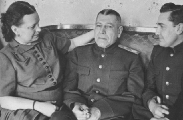 Спасибо тебе дед!