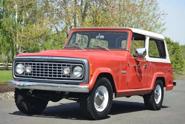 Willys Jeepster. Забавного автомобиля пост