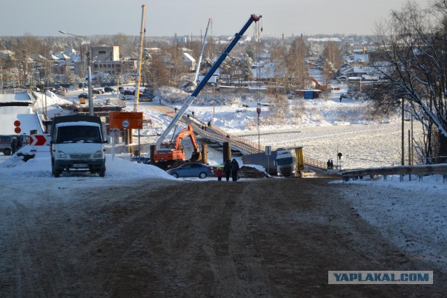 Обрушился мост в Архангельской области