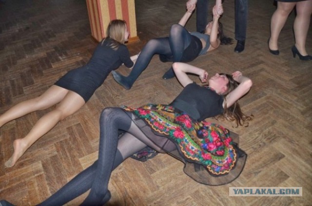 Ищи меня в клубе: снимки тусовщиков, которые жгут на полную катушку