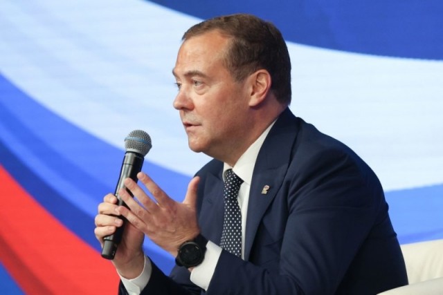 Медведев назвал важнейшую цель России