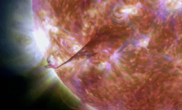 НАСА: впервые получены изображения внутренней динамики солнечной вспышки