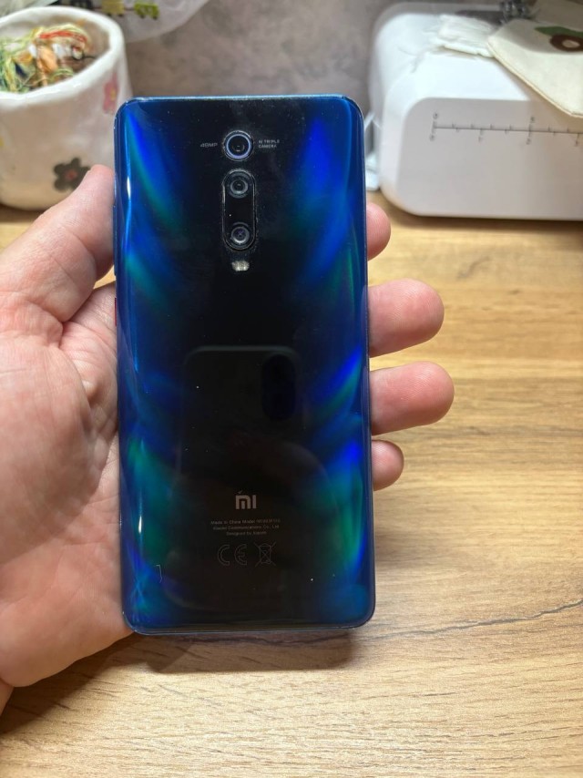 Запродам iphone se, mi 9t pro, 13 lite
