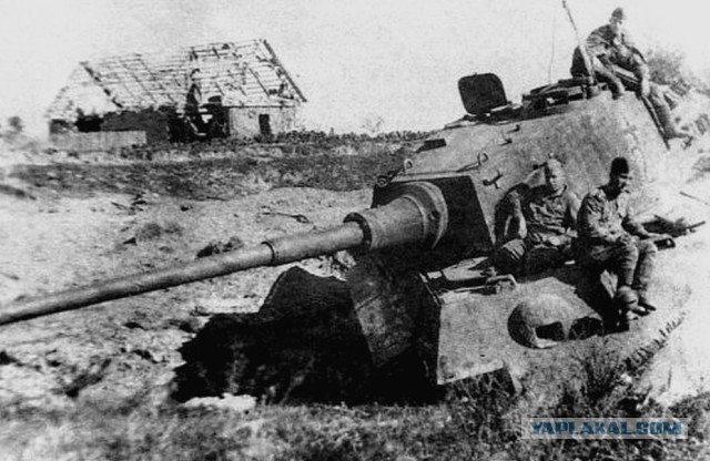 Фотографии Танковой техники 1917-1945 годов