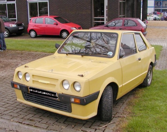 Игра на ЯПе: Угадай АВТО-9