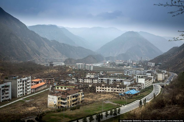 Как выглядит город после землетрясения