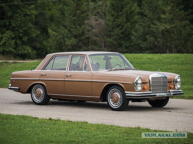Mercedes-Benz. Картинки с аукциона.