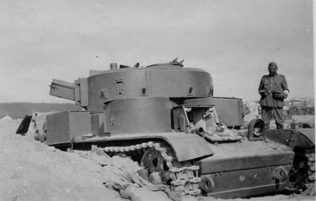 Трагедия начала Великой Отечественной на примере Т-28 и Т-35.