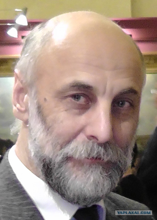 Косяки, отлитые в граните