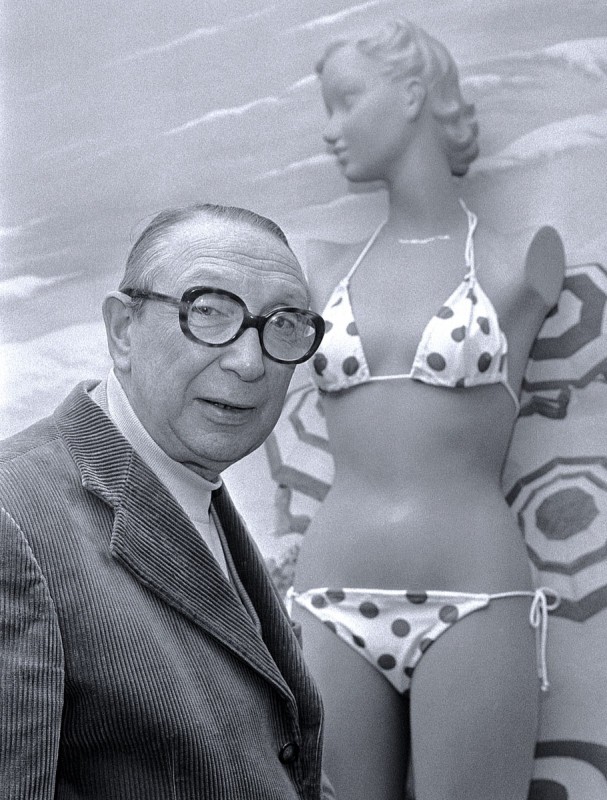 Packard «Land Yacht» - Дорожная яхта для рекламы бикини