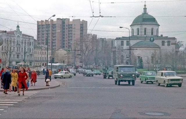 Москва и москвичи. Двадцатый век. 21.04.25