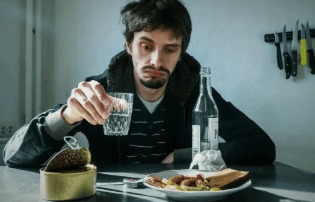 Алкогольный синдром седьмого дня: почему похмелье наступает через неделю?