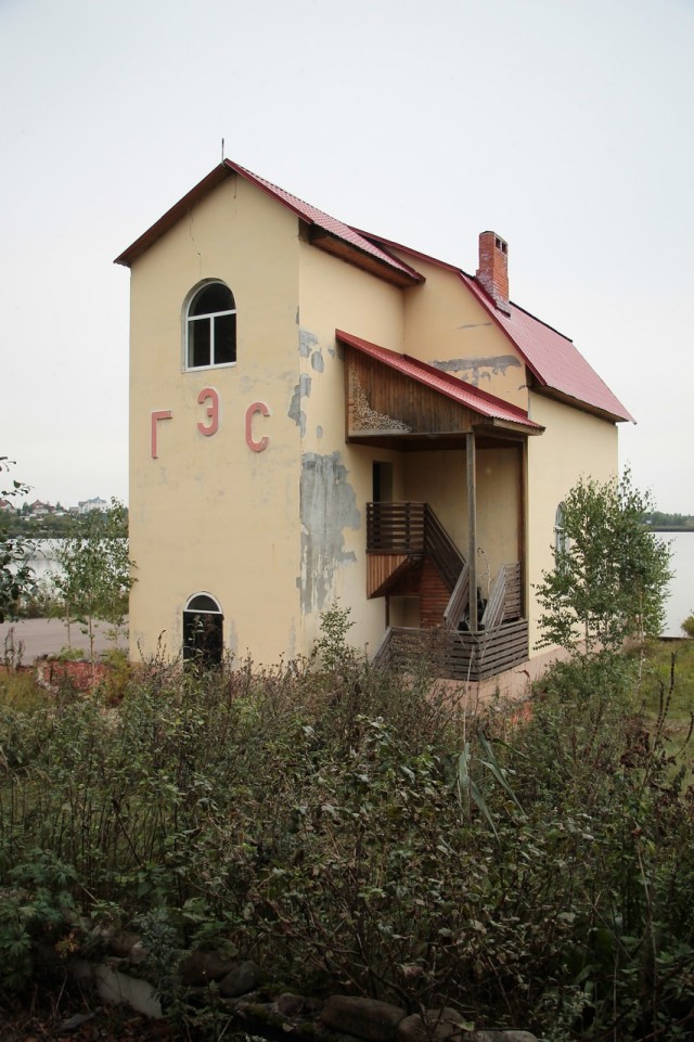 Разрушенные Киятская и Деушевская ГЭС.