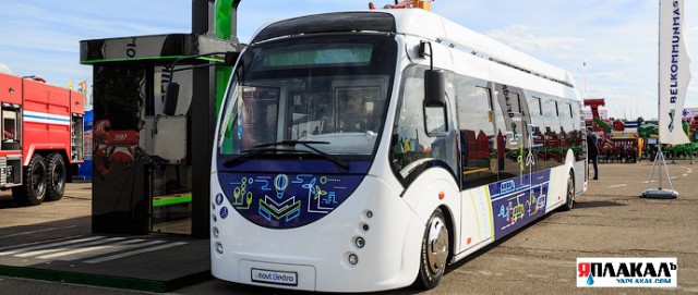В Минске представили белорусский электробус