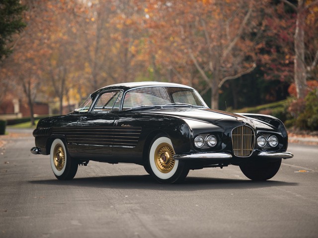 Cadillac. Картинки с аукциона.