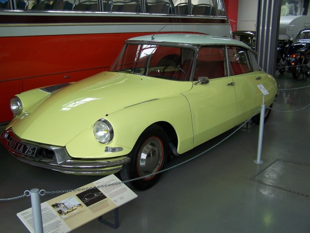 Citroën DS 19 - сборная модель