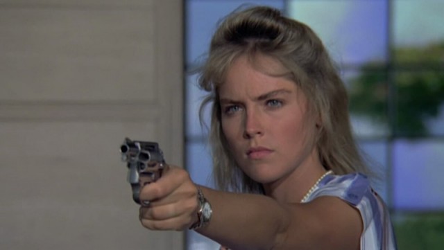 Какова была пред-инстинктная Шэрон Стоун