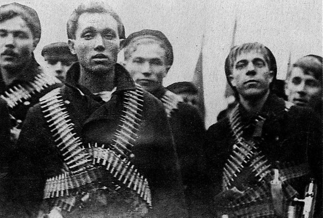 Верховный суд РФ предлагает освобождать от уголовной ответственности подсудимых, заключивших контракт с Минобороны