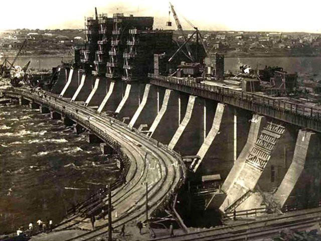 Сталинская корпорация