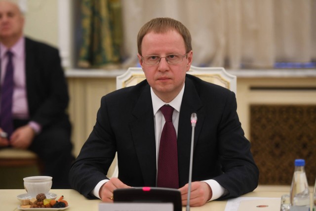 Дочка губернатора Виктора Томенко уезжает жить в США.