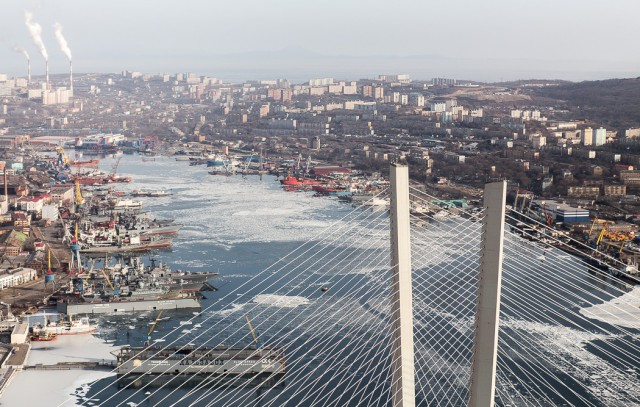 Владивосток и Русский остров с высоты...