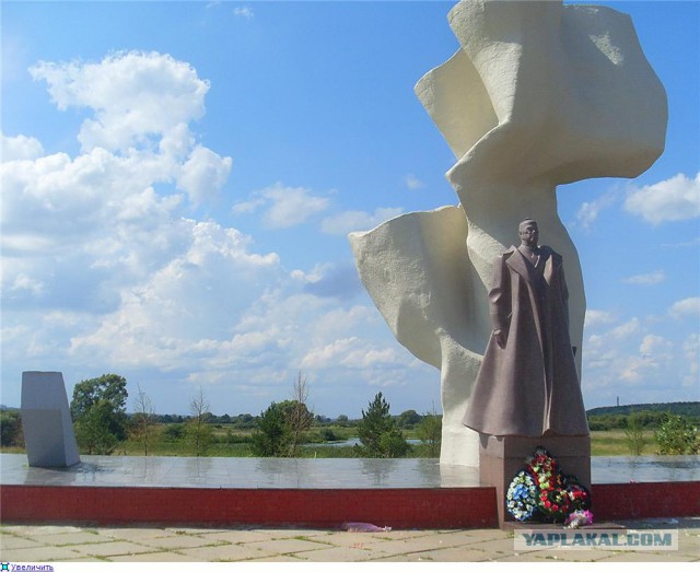 Памятники Великой Отечественной...