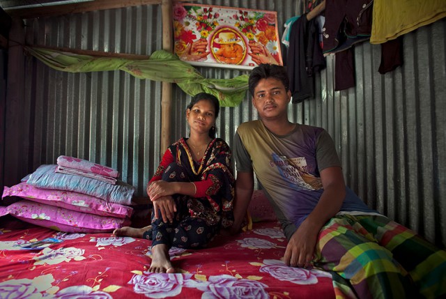 Типичная свадьба в Бангладеше: 15 лет невесте