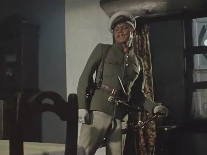 Клинки и булавы против пулеметов