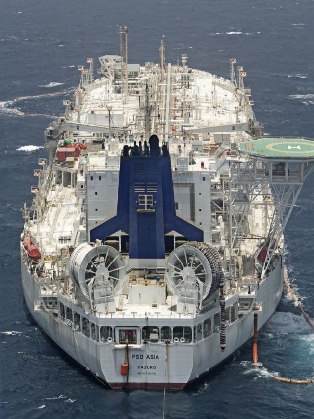 Самые большие нефтеналивные танкеры