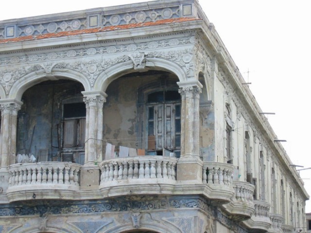 Умирающая роскошь Гаваны (46 фото)