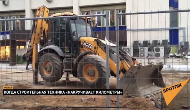Когда экскаваторщика достали чуть более, чем полностью или зачем колеса тракторов крутят вхолостую?