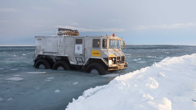 Автомобильный завод «Урал» показал автобус для Арктики