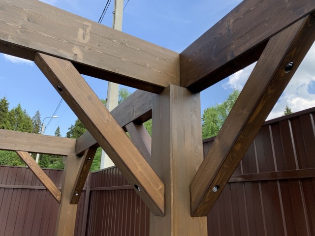 Навес для авто из бруса своими руками