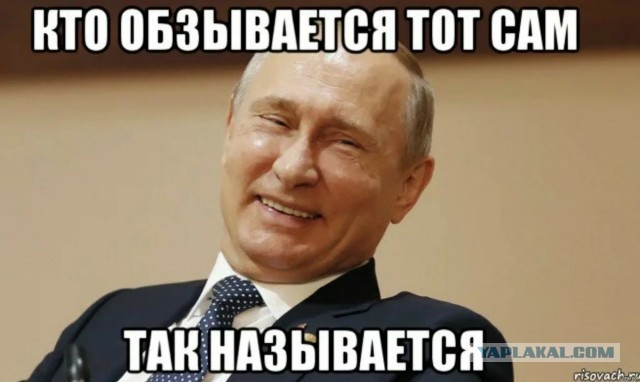 Праздник в дверь стучится снова, Никто не знает, что нас ждет...