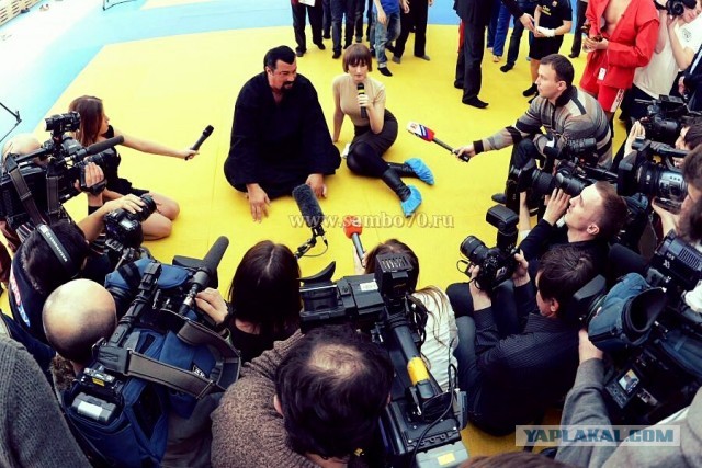 Стивен Сигал в Беслане