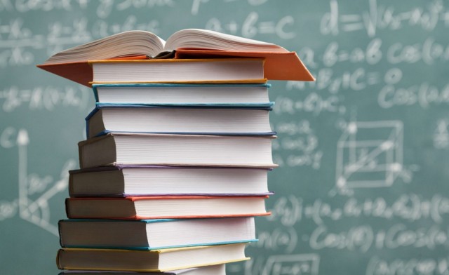 Российским вузам ограничат возможность обучать студентов на платной основе