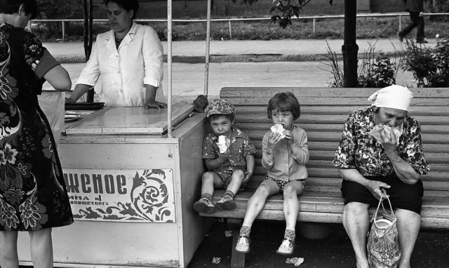 Фотохроника "загнивающего совка". Часть 10